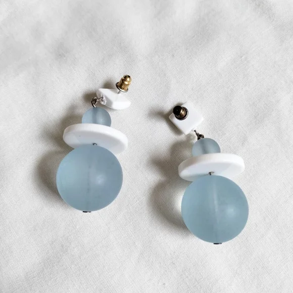 70s Vintage Earrings - Picture 2 of 4